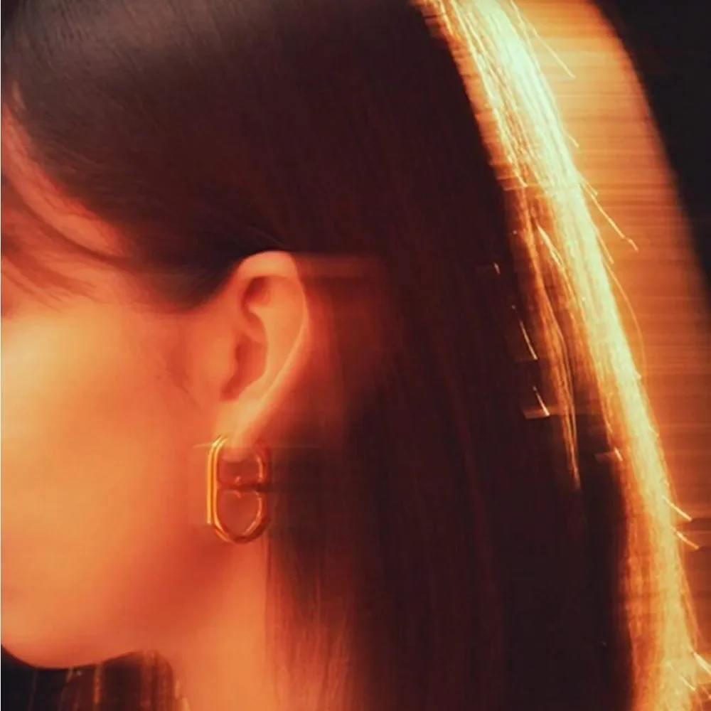 Gold Heart Cutout Hoop Huggie Earrings N1297